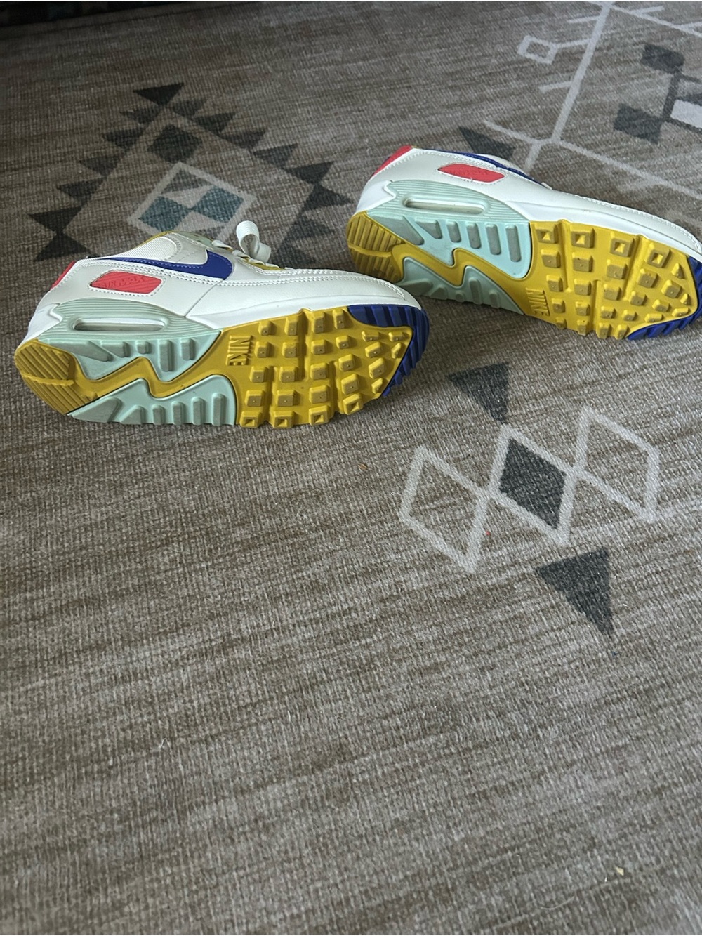 Nike Air Max 90 - Picture 8 of 9